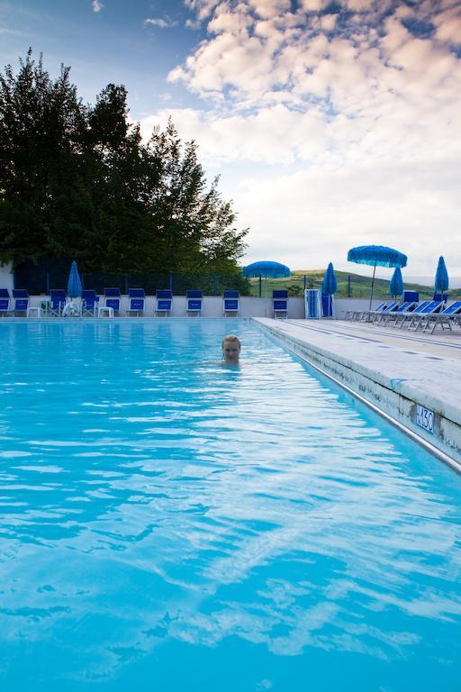 Terme San Filippo & Spa กัสตีลีโยเน ดิ ออร์ชา ภายนอก รูปภาพ
