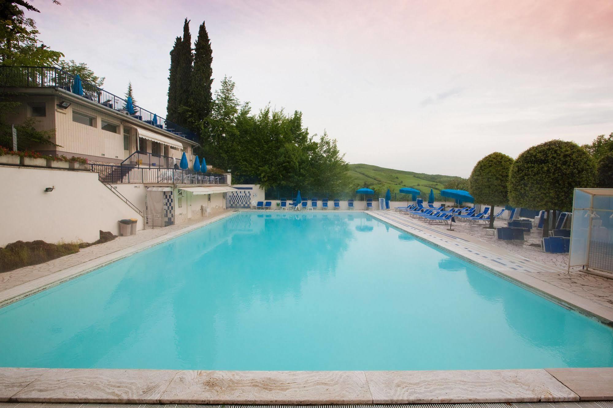 Terme San Filippo & Spa กัสตีลีโยเน ดิ ออร์ชา ภายนอก รูปภาพ